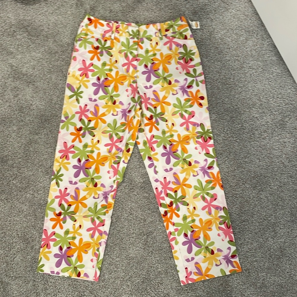 Talbots Floral Cropped Pants in White with Pink, Orange, Green & Purple Flowers